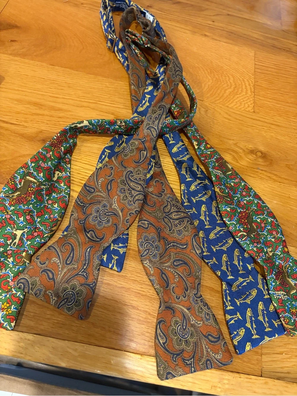 Beau ties ltd. Vermont Bow ties lot three silk ties, reindeer Fish paisley.